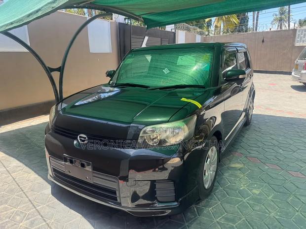 Toyota Corolla Rumion 2008 Black