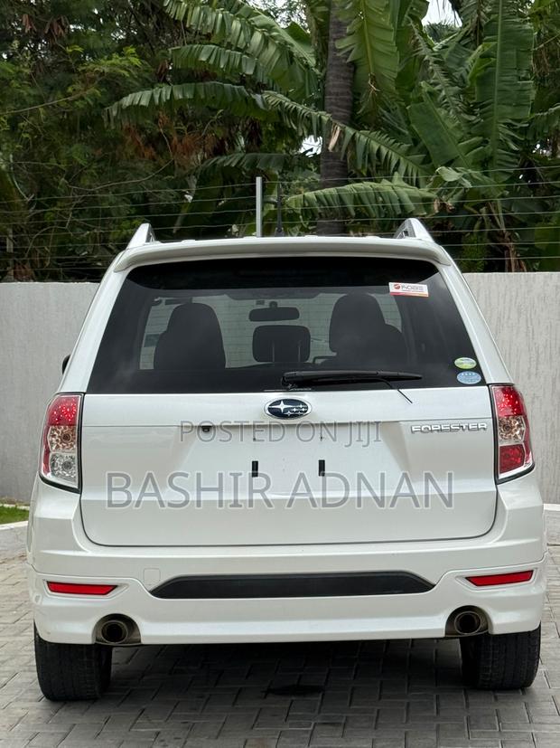 Subaru Forester 2010 White