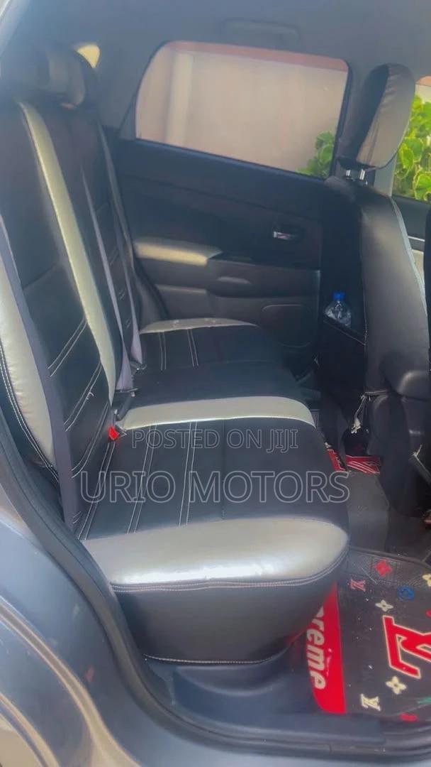 Mitsubishi RVR 2.0 2012 Gray