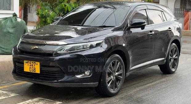 Toyota Harrier 2015 Black