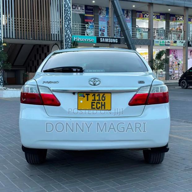 Toyota Premio 2010 White