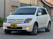 Toyota IST 2004 White for sale