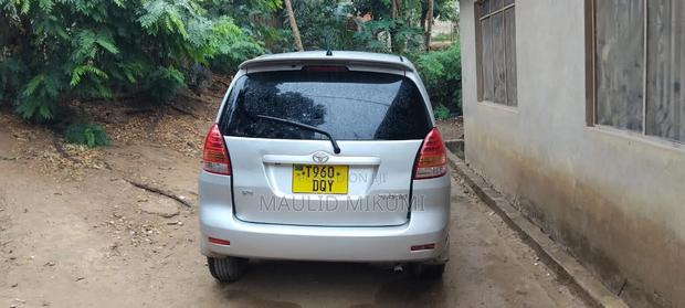 Toyota Corolla Spacio 2003 Silver