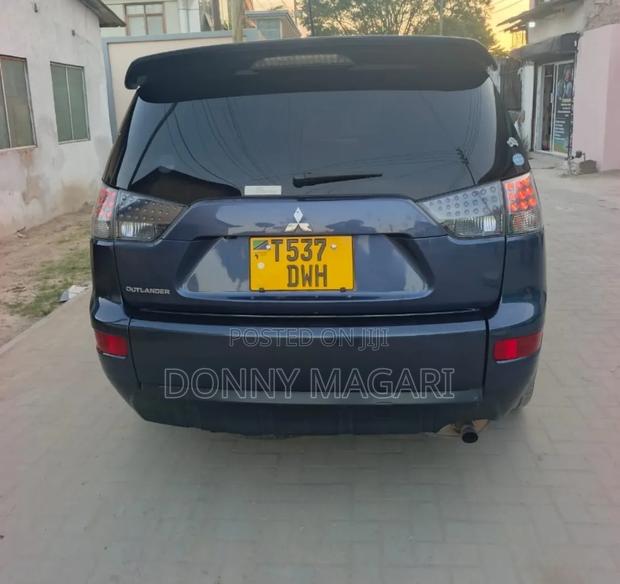 Mitsubishi Outlander 2006 Gray