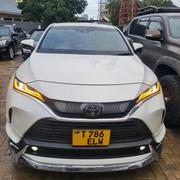 Toyota Harrier 2020 White for sale