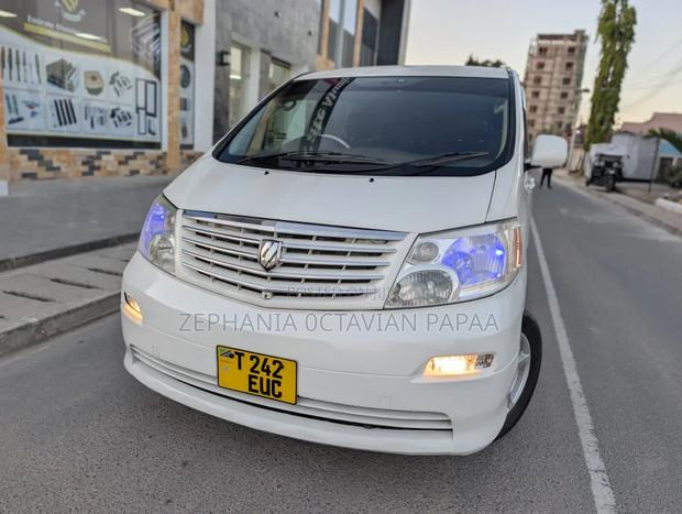 Toyota Alphard 2007 White