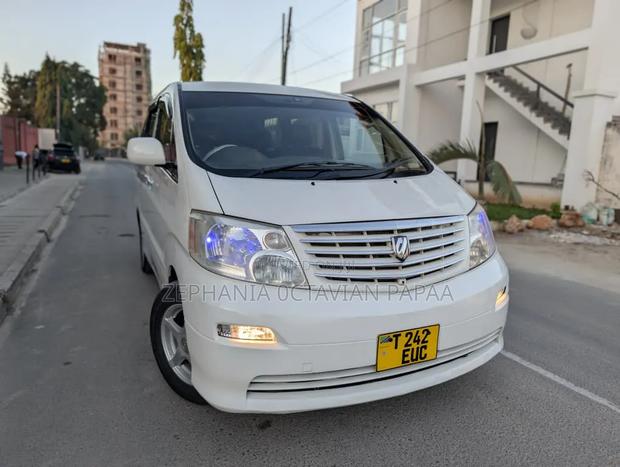 Toyota Alphard 2007 White