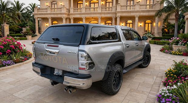 Toyota Hilux 2018 Silver
