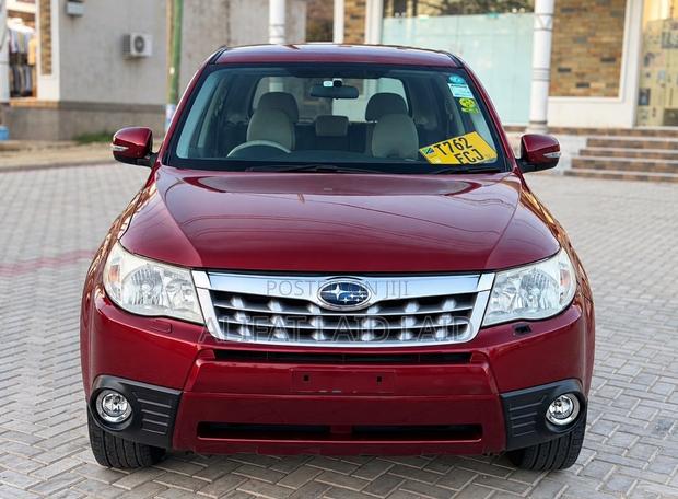 Subaru Forester 2011 Red