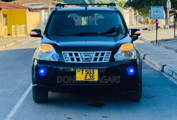Nissan X-Trail 2010 Black