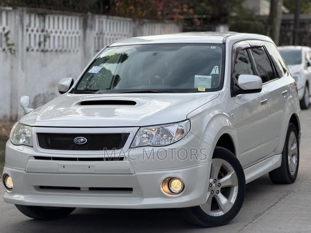 Subaru Forester 2009 White