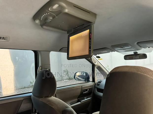 Toyota Noah 2008 Blue