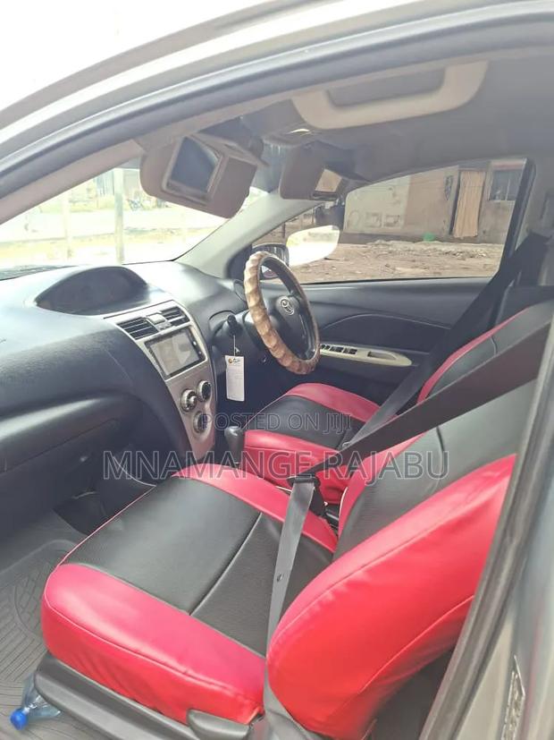 Toyota Vios 2012 Silver