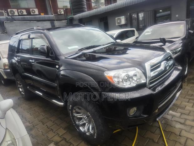 Toyota Hilux Surf 2006 Black