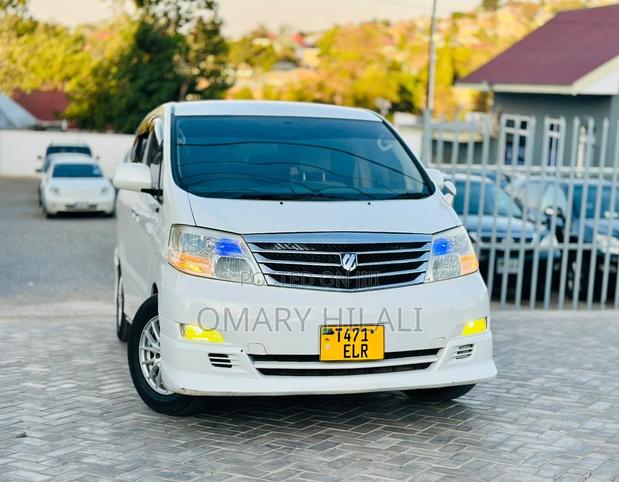 Toyota Alphard 2006 White