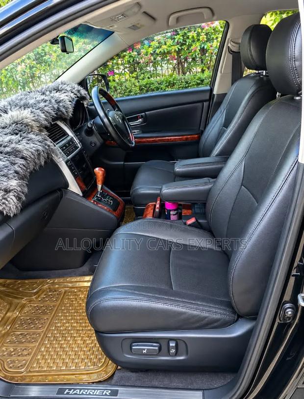 Toyota Harrier 2006 Black