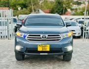 Toyota Kluger 2012 Blue for sale