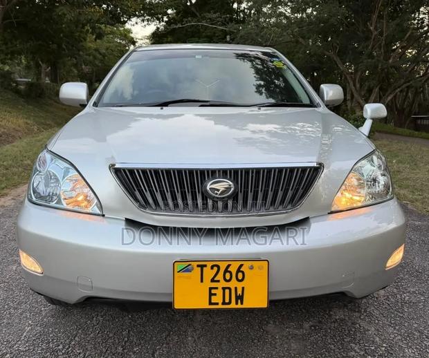 Toyota Harrier 2007 Silver