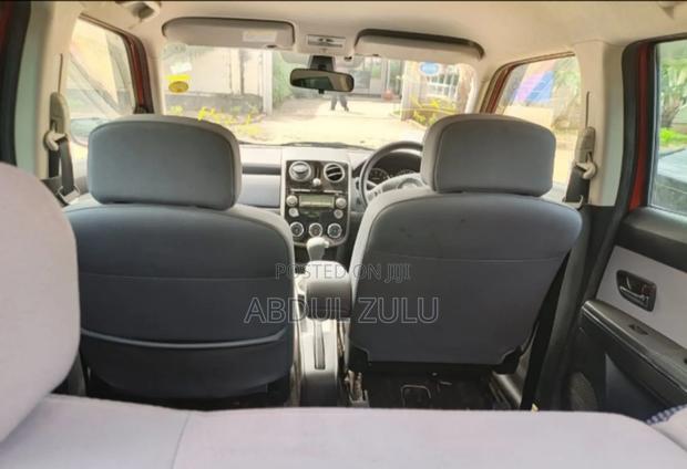 Mazda Verisa 2010 Silver