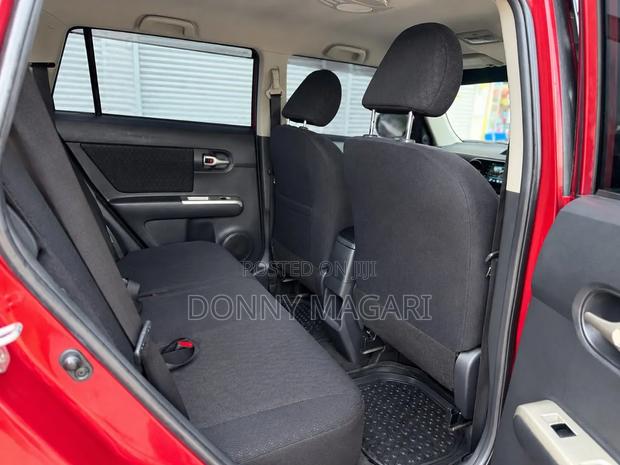 Toyota Corolla Rumion 2009 Maroon