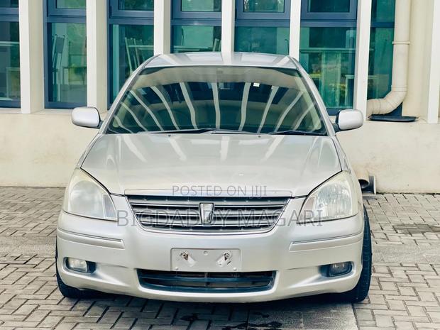 Toyota Premio 2005 Silver