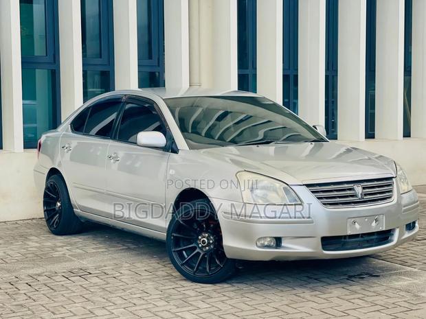 Toyota Premio 2005 Silver