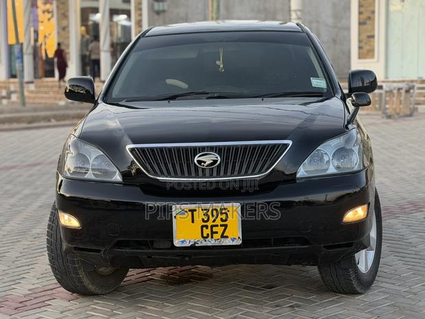 Toyota Harrier 2004 Black