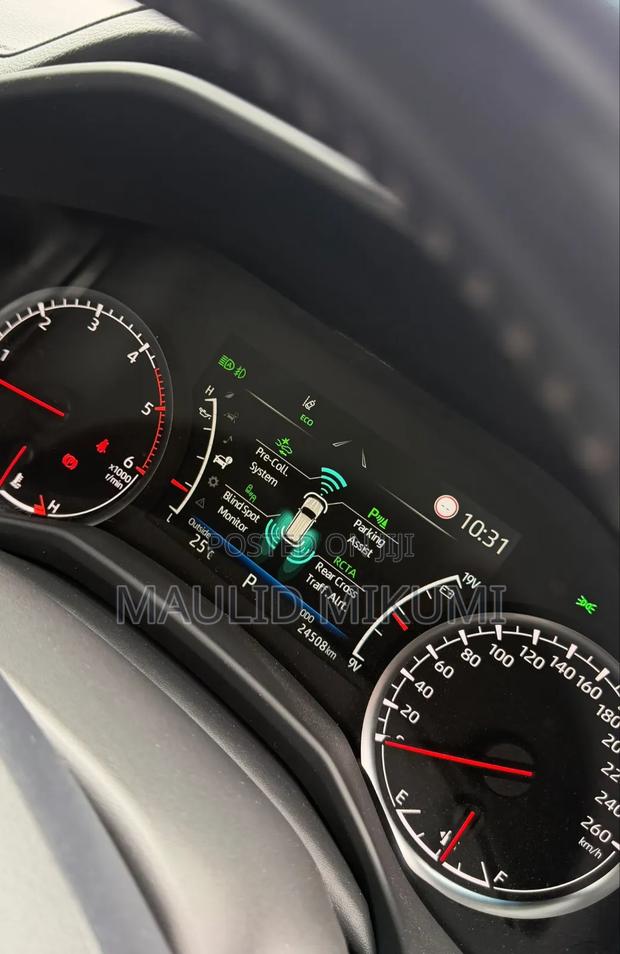Toyota Land Cruiser 2024 White