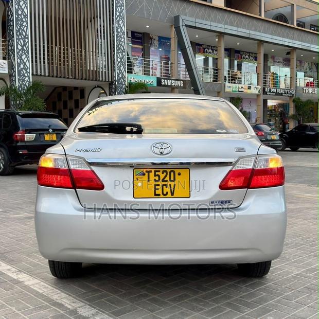 Toyota Premio 2008 Silver