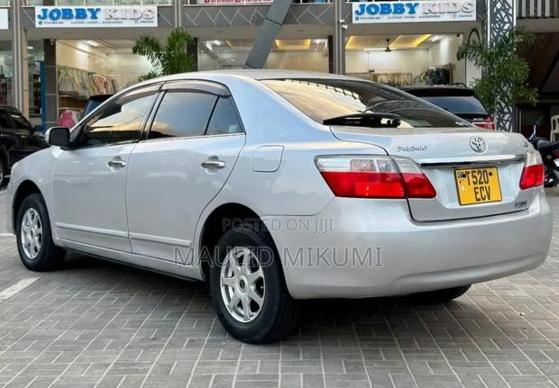 Toyota Premio 2009 Silver