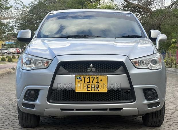 Mitsubishi RVR 2.0 2011 Silver
