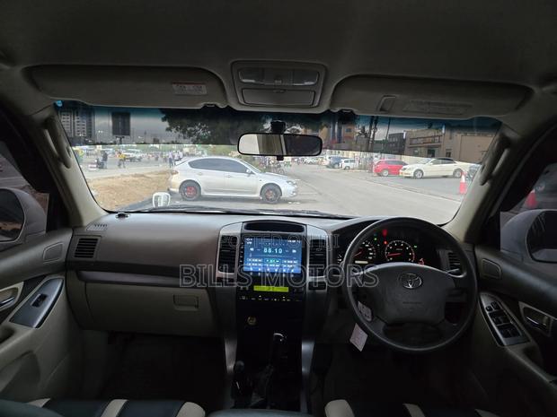 Toyota Land Cruiser Prado 2.7 i 16V 2006 White