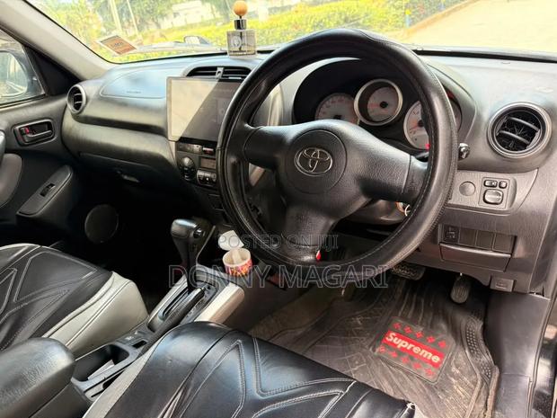 Toyota RAV4 2007 Black