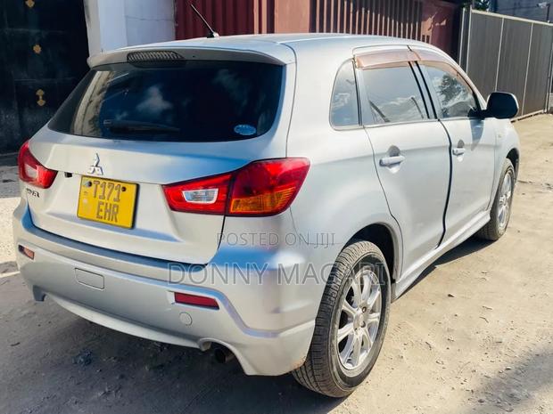 Mitsubishi RVR 2.0 2012 Silver