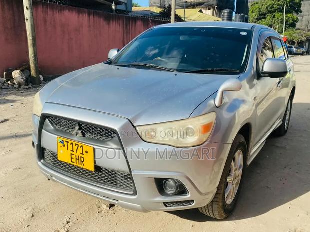 Mitsubishi RVR 2.0 2012 Silver