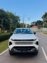 New Toyota Hilux Active (Diesel) 2026 Ivory for sale