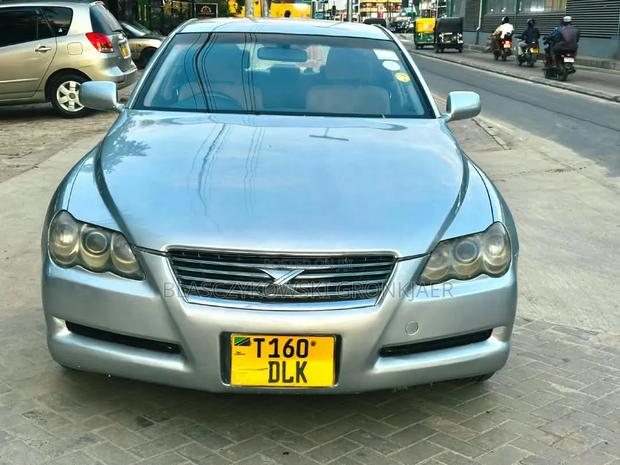 Toyota Mark X 2.5 AWD 2005 Silver