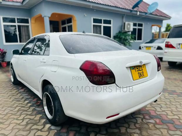 Toyota Verossa 2004 White