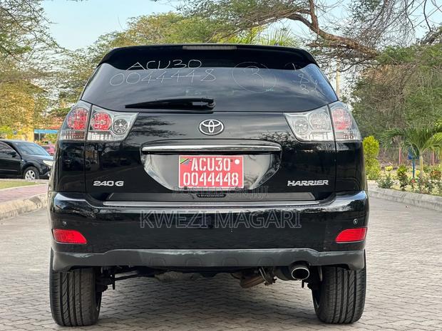 Toyota Harrier 2.4 2006 Black