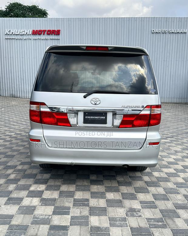 Toyota Alphard 2008 Silver