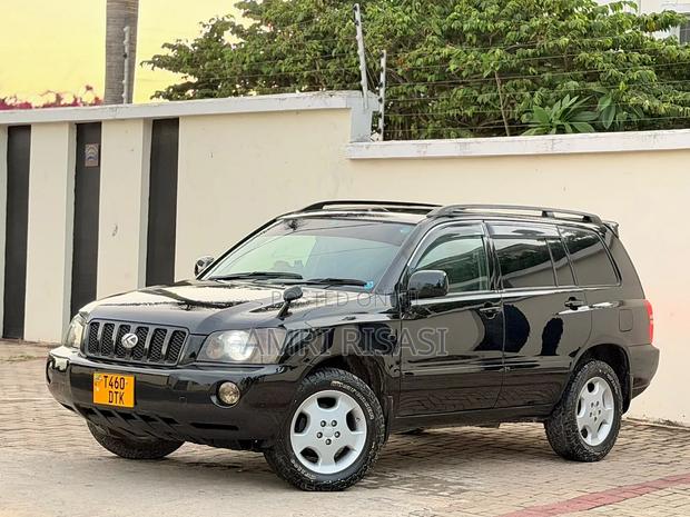 Toyota Kluger 2005 Black