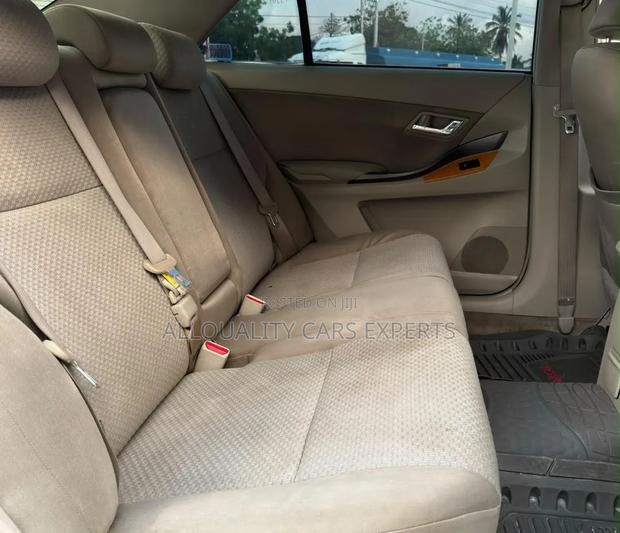 Toyota Premio 2009