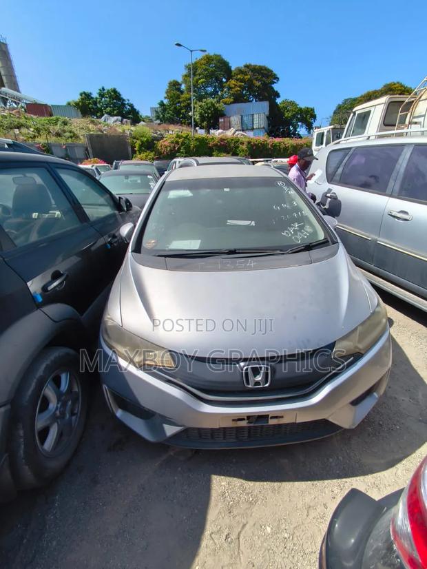 Honda Fit 2013 Silver