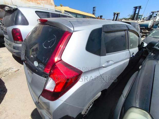 Honda Fit 2013 Silver