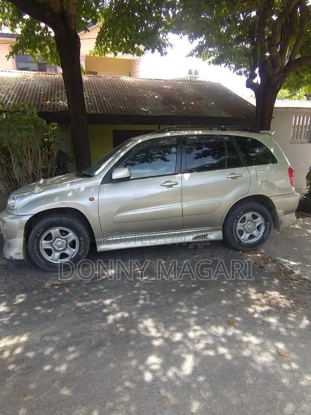 Toyota RAV4 2005 Silver