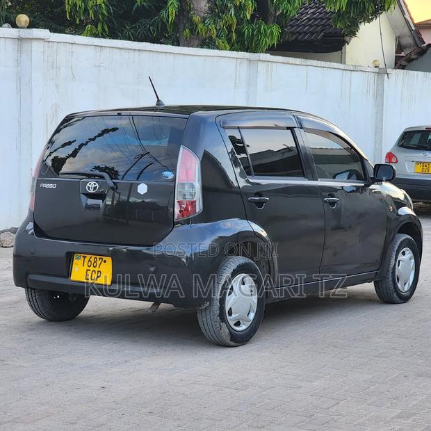 Toyota Passo 2006 Black