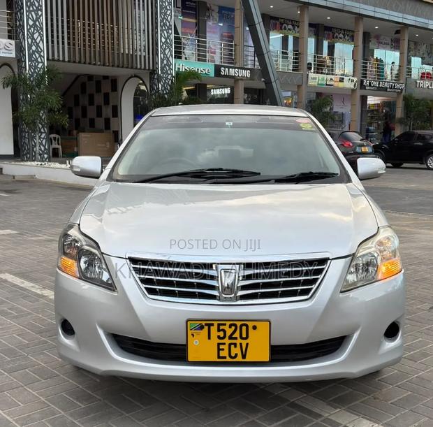 Toyota Premio 2009 Silver