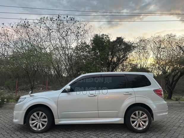 Subaru Forester 2011 White