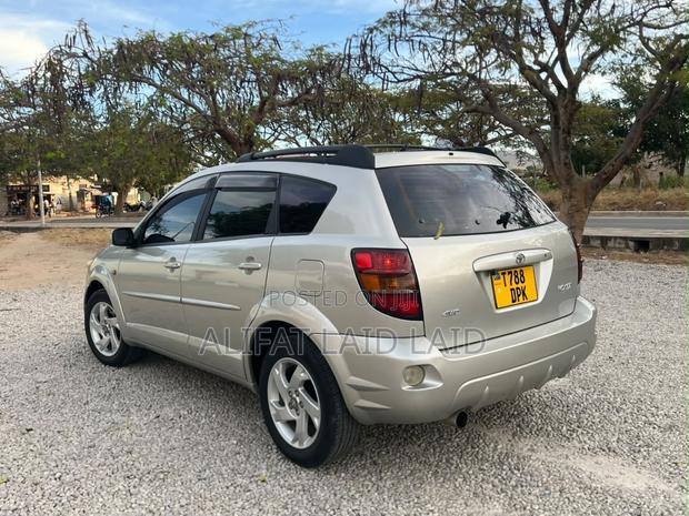 Toyota Voltz 2006 Silver