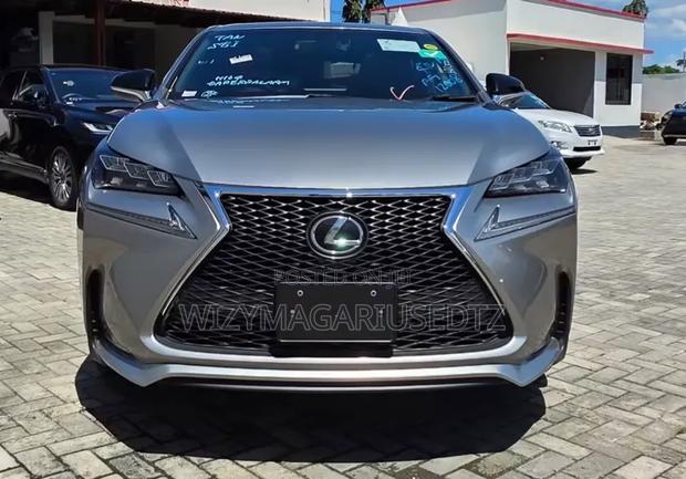 Lexus NX 200t AWD 2016 Silver